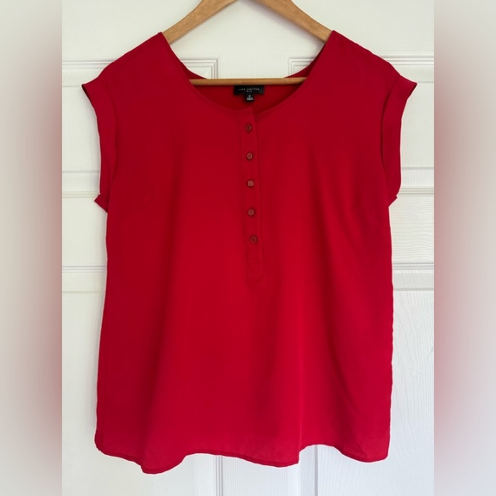 The Limited Red button Blouse – Size M
